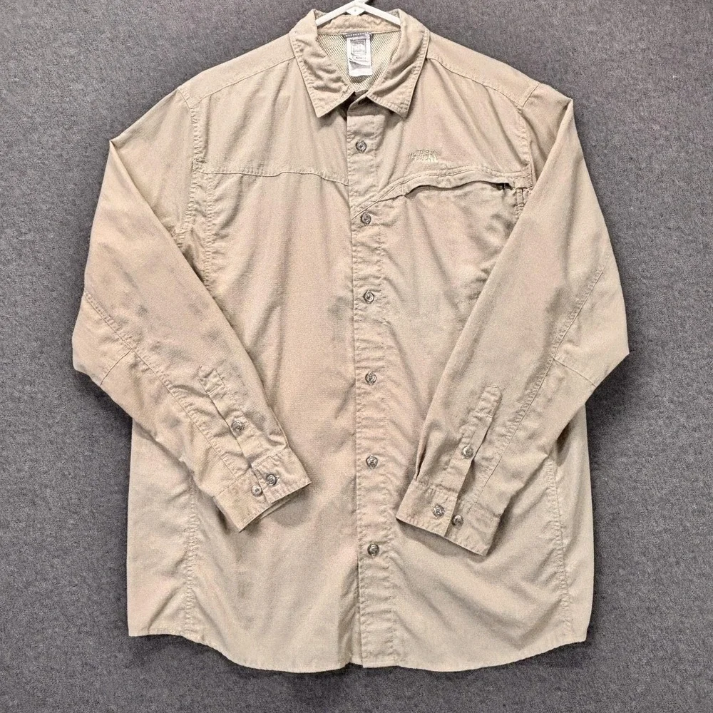 The North Face‎ Shirt Mens XL Beige Nylon Long Sleeve Vented Fishing Outdoor